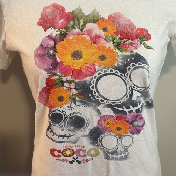Disney Pixar Coco tshirt - Picture 2 of 3